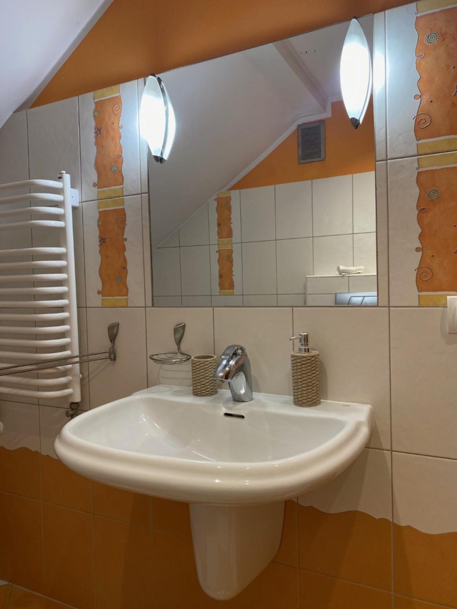Apartament Plac Moniuszki 11 Kielce Kültér fotó